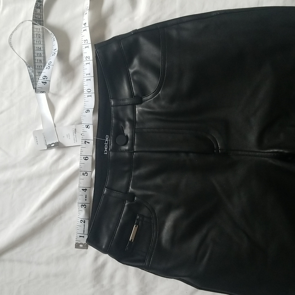 bebe - vegan leather 5 pocket skinny trousers size 27 - Picture 6 of 6